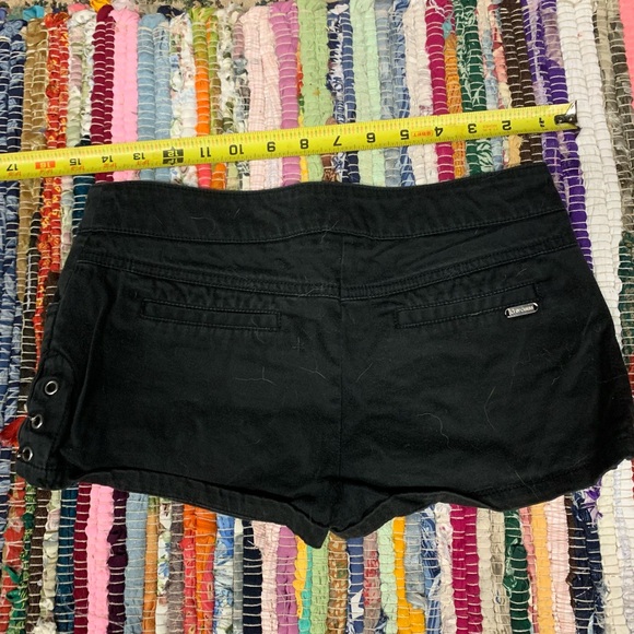 G by Guess Black Jean Shorts with Distressed Hem - Picture 3 of 4